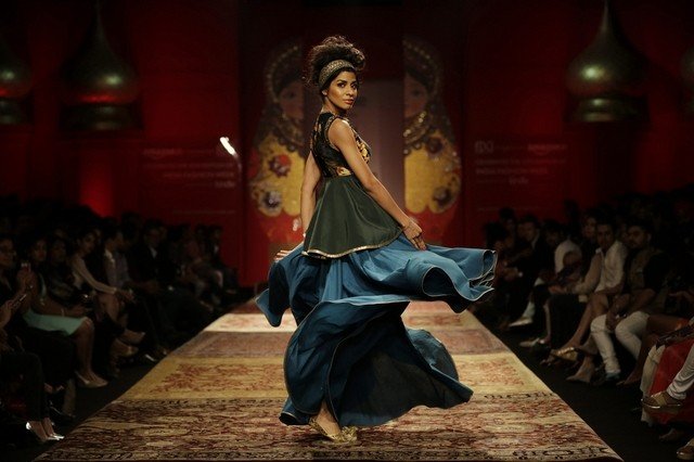 amazon india fashion week