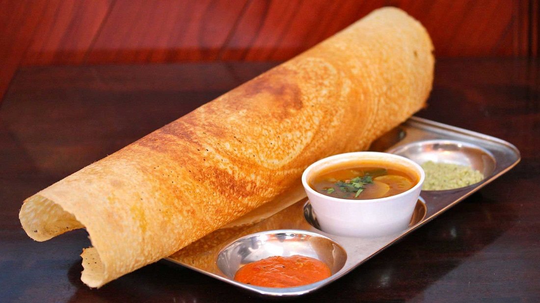Munch On Some Delectable Dosas At Karnataka Food Centre In RK Puram!!