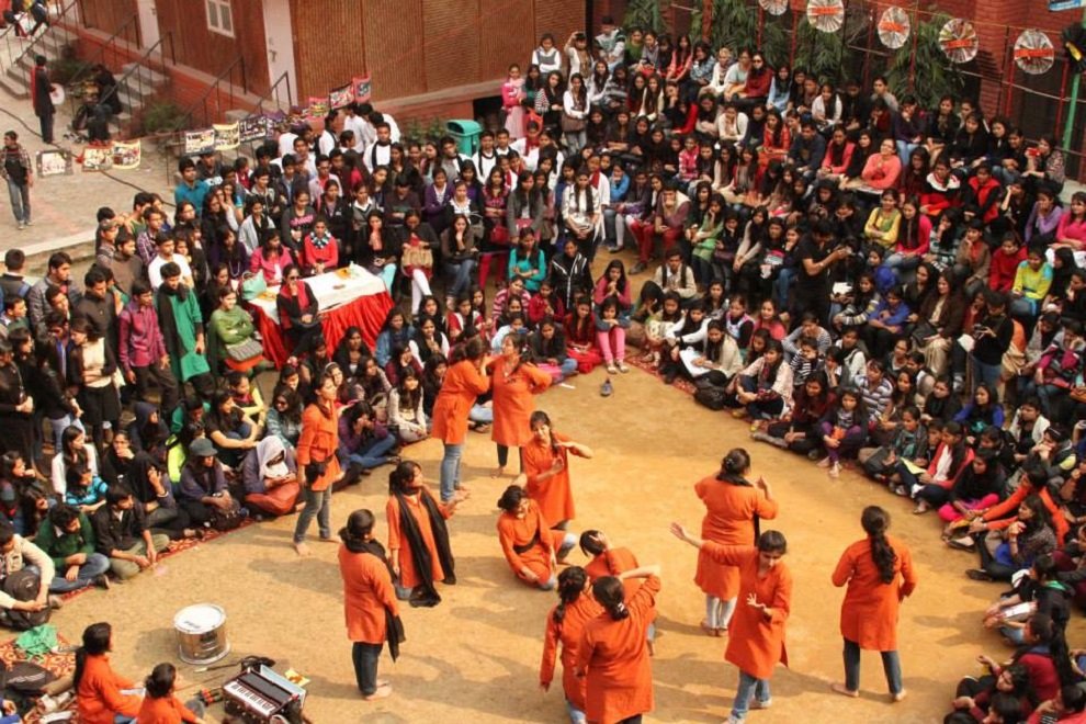 Dilli, Are You Going For Gargi College’s Annual Festival Reverie For A Dance & Laughter Riot?!