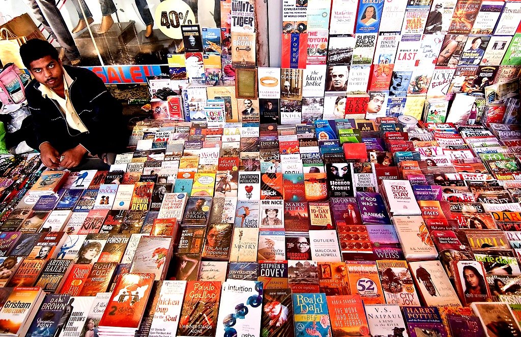 For The Love Of Books Head To Second Hand Book Bazaar @ This Delhi College!