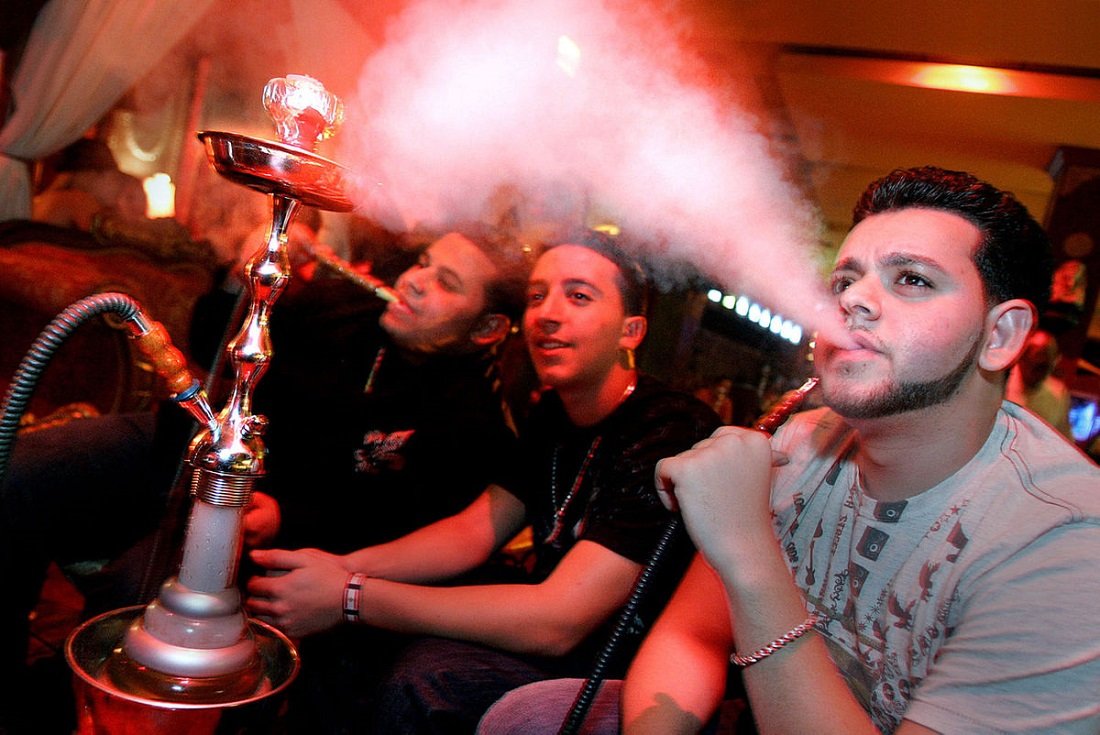 Hookah Services In Delhi Restaurants To Be Banned Soon By The Government!