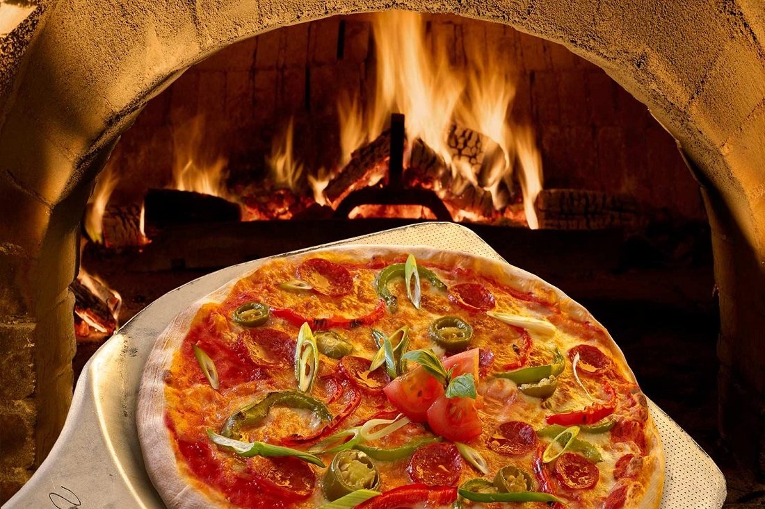 Cheesy Needs? Head To These 20 Pizzerias In Delhi For When Pizza Is Love & People Aren’t!