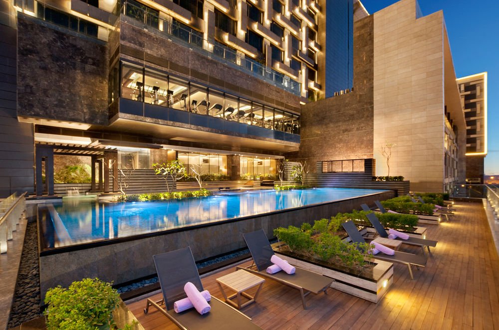 Take Your Father For Spa, Hogging & Drinking Sessions At The Leela Ambience Convention Hotel