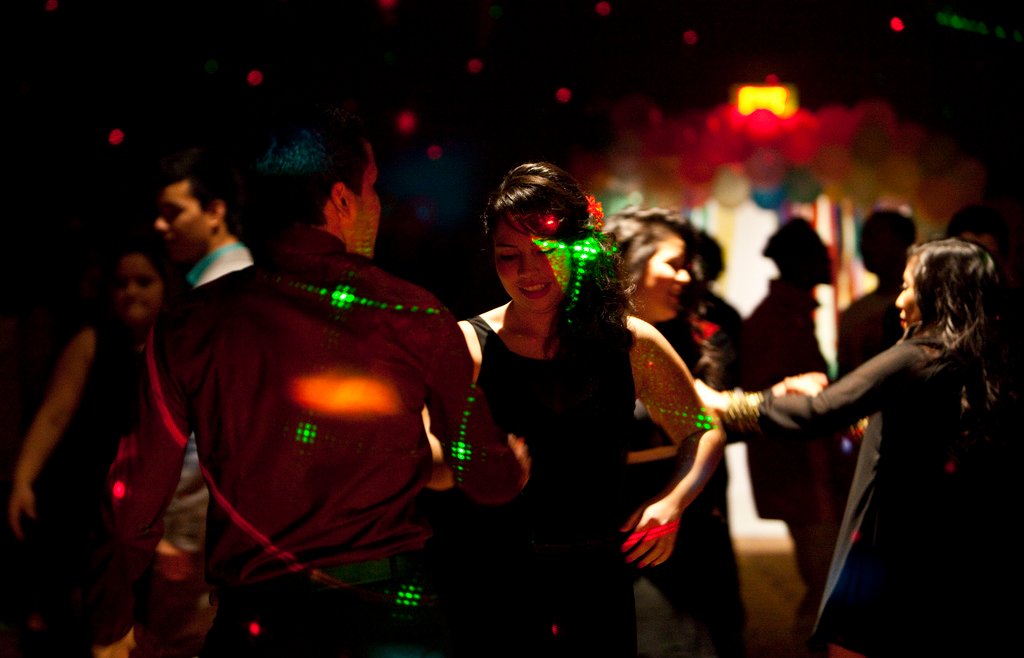 Know All About The Classy And Sassy Salsa Nights In Delhi!
