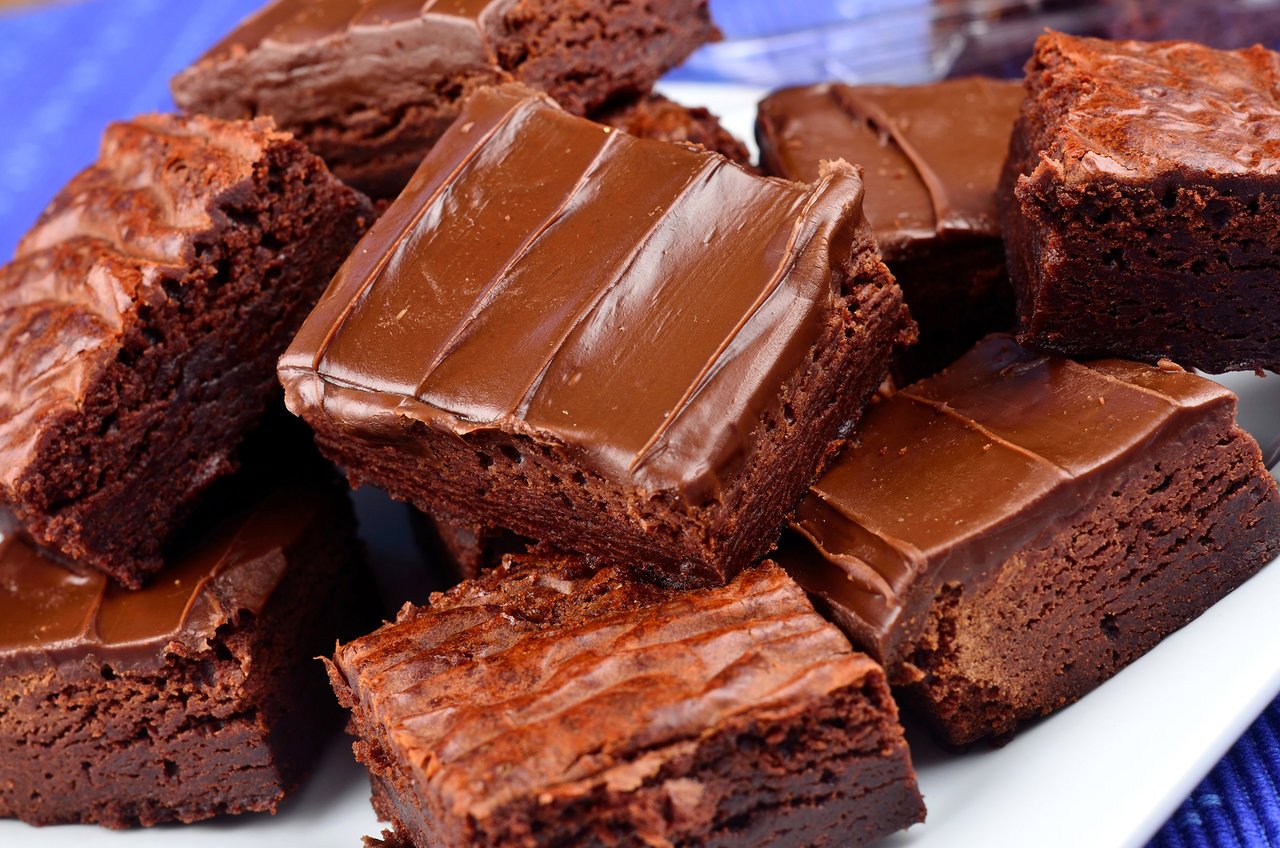 Go Mad Munching On BOGOF Deals On Brownies And Banoffee Pies Here!
