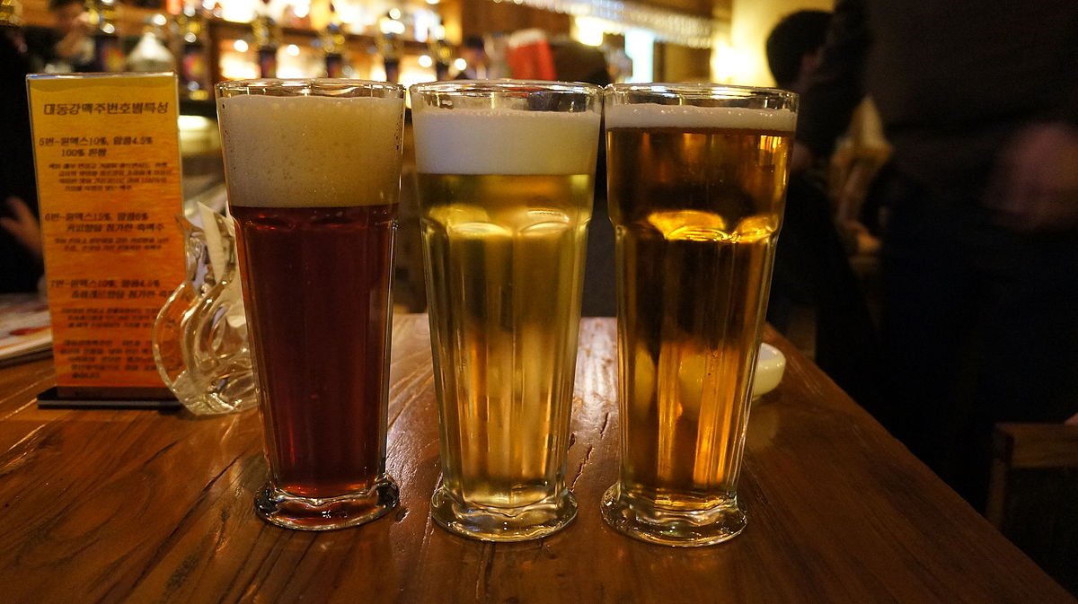 Christmas Comes Early As The Beer Cafe Offers Premium Beer For Only Re. 1