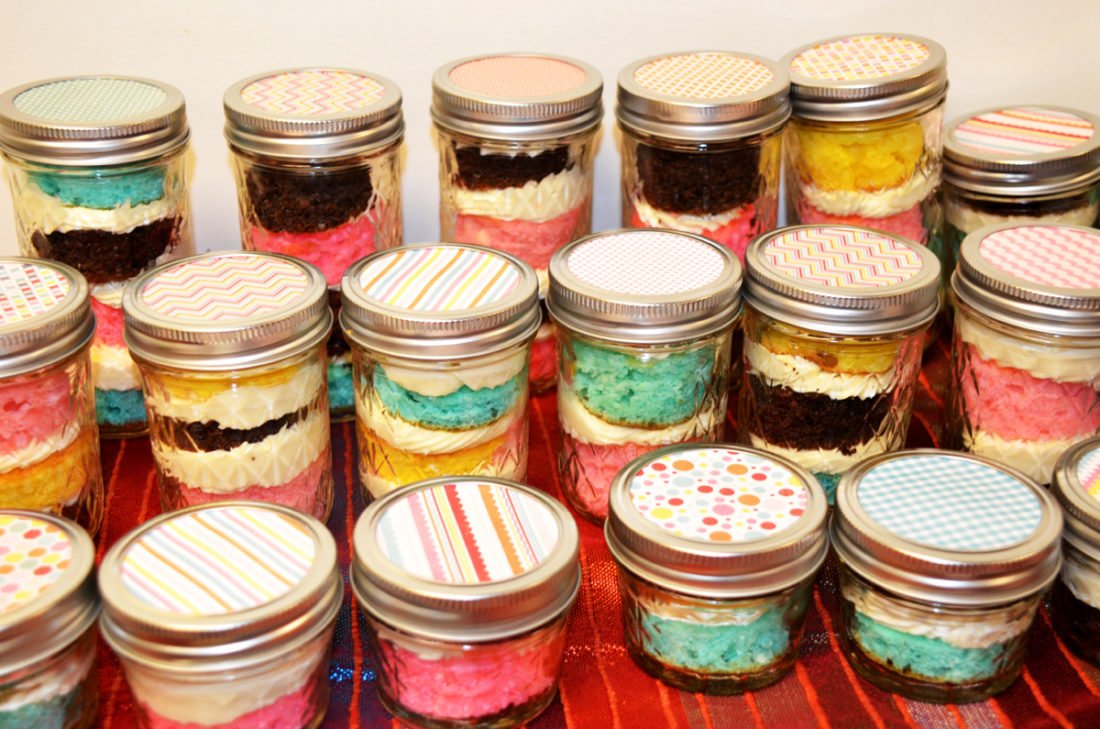 This Home Baker In Delhi Offers Different Cake Of The Day Jars Daily!!