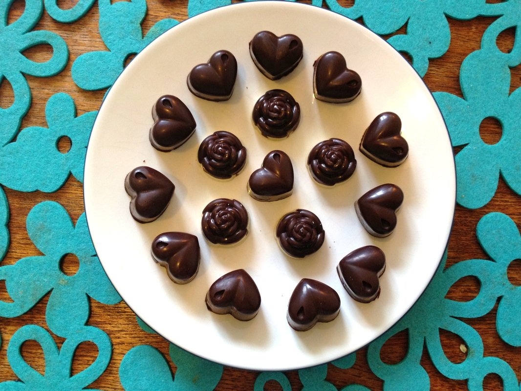 This V-Day Gift Bae A Sweet Surprise From These Home Made Chocolate Makers!