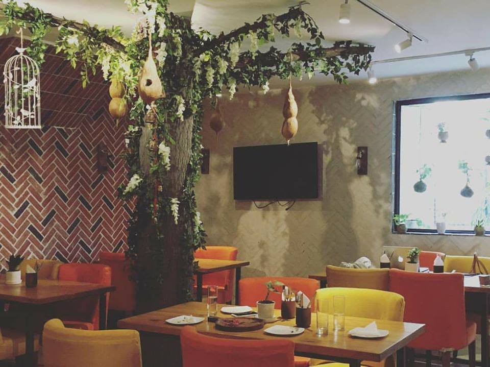 This New Cafe In Hauz Khas Has Junglee Feels, Desi Comfort Food And More