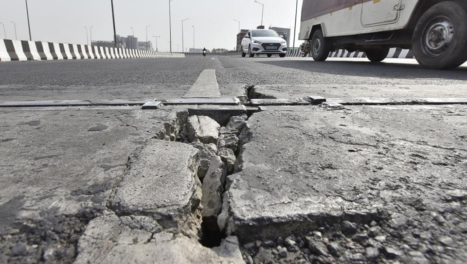 Gurgaon’s Elevated Roads Have Started Cracking 4 Months After Opening