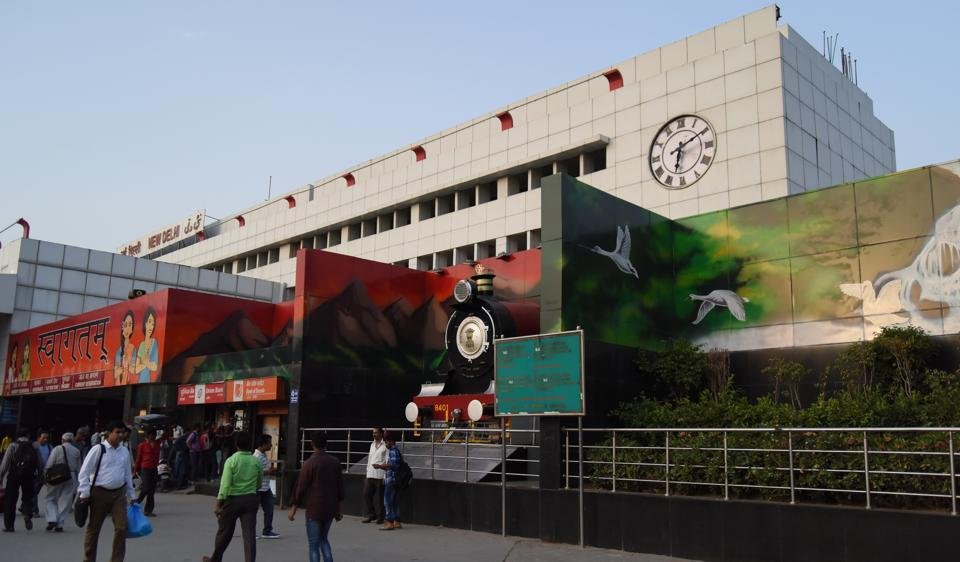 New Delhi Railway Station Is Getting A Makeover And Here Are The Details!