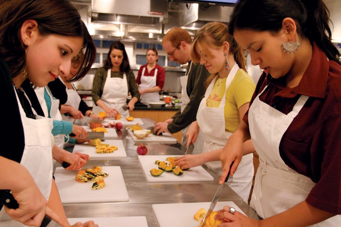 5 Cooking Classes In Delhi-NCR Where You Can Cook Up A Storm