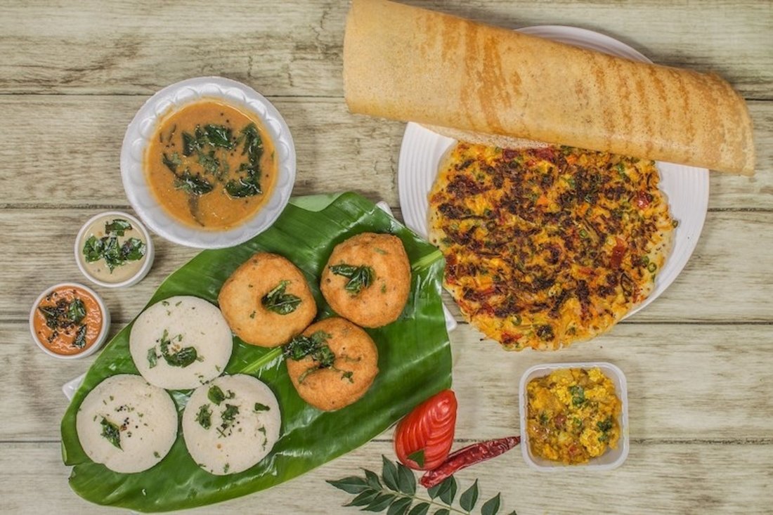 Crispy Palak Paneer, Noodles Dosa & 39 Other Types Of Dosas To Try For Under INR 200 @Paschim Vihar