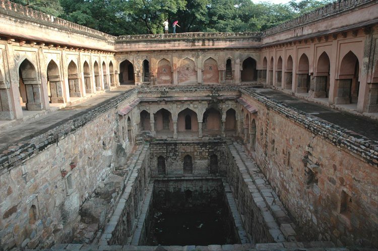 Tracing The Steps Of Incredible Stepwells In Delhi. One Baoli At A Time.